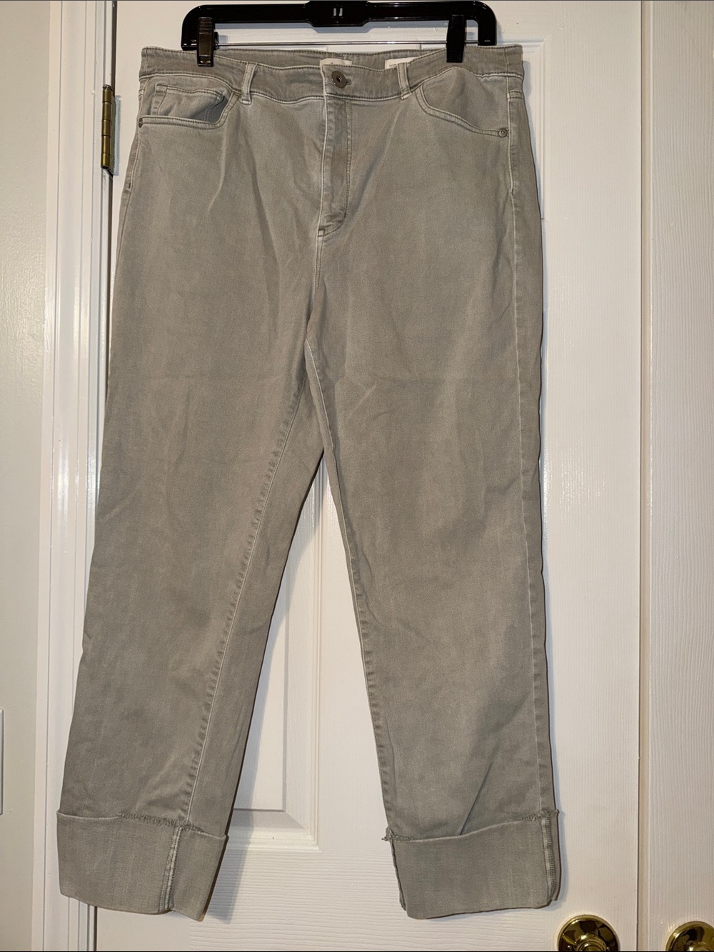 J. Jill Relaxed Corduroy Jeans in Light sage